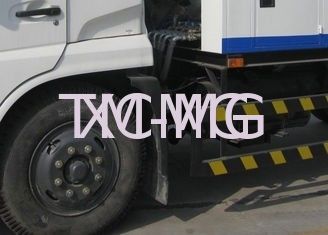 Multifunctional Special Purpose Vehicles , High Pressure Cleaning Truck For Sprinkling